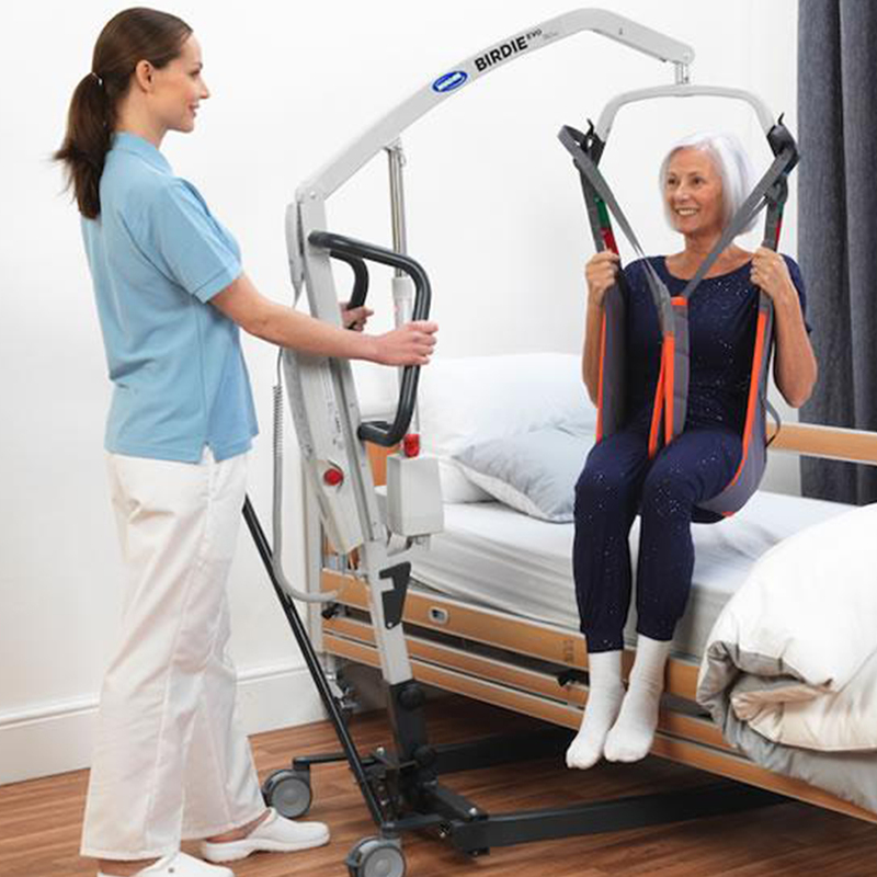 LEVE PERSONNE BIRDIE COMPACT INVACARE